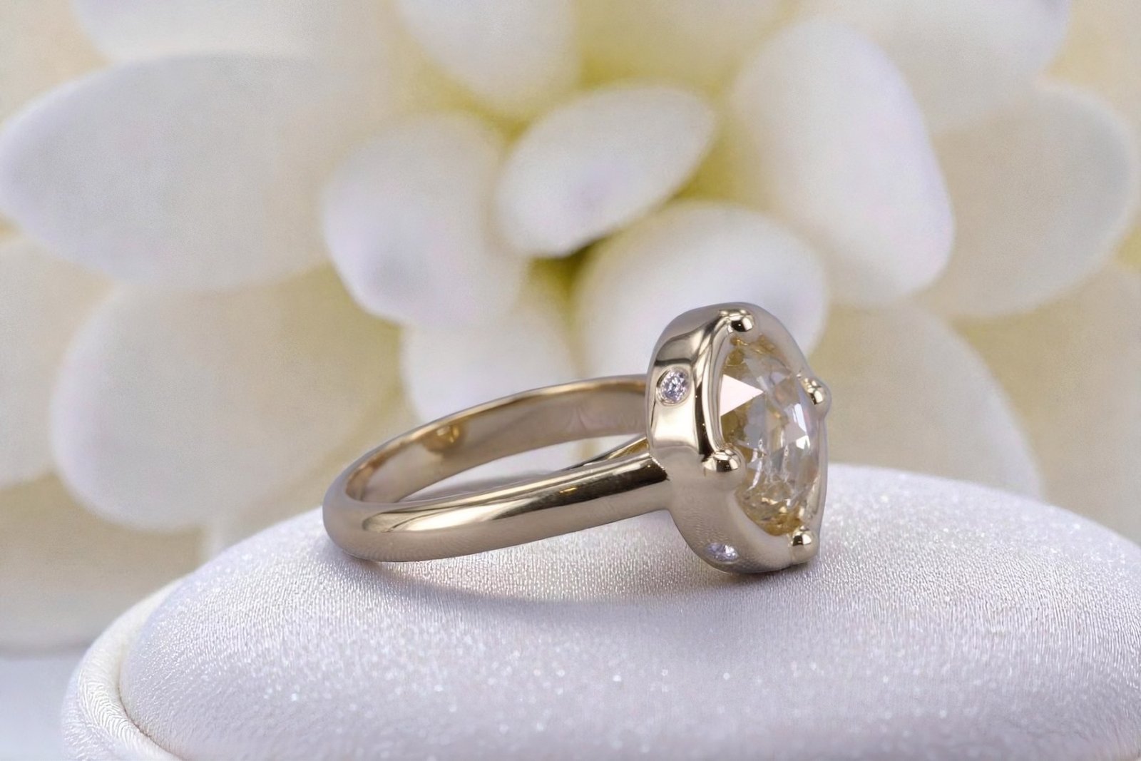 Non-traditional diamond ring for couples in Escondido